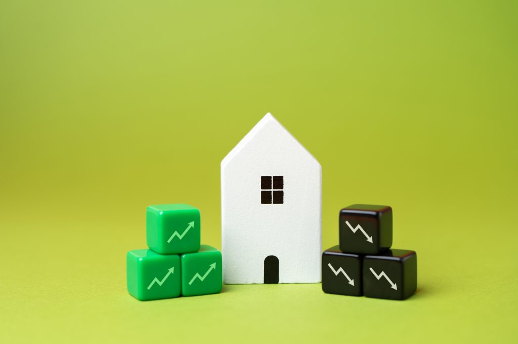 Fixed and adjustable refinance rates